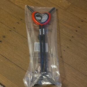 Slurpee 7- Eleven Limited Edition- Heart-Shaped Straw Set CocaCola & Oreo NEW